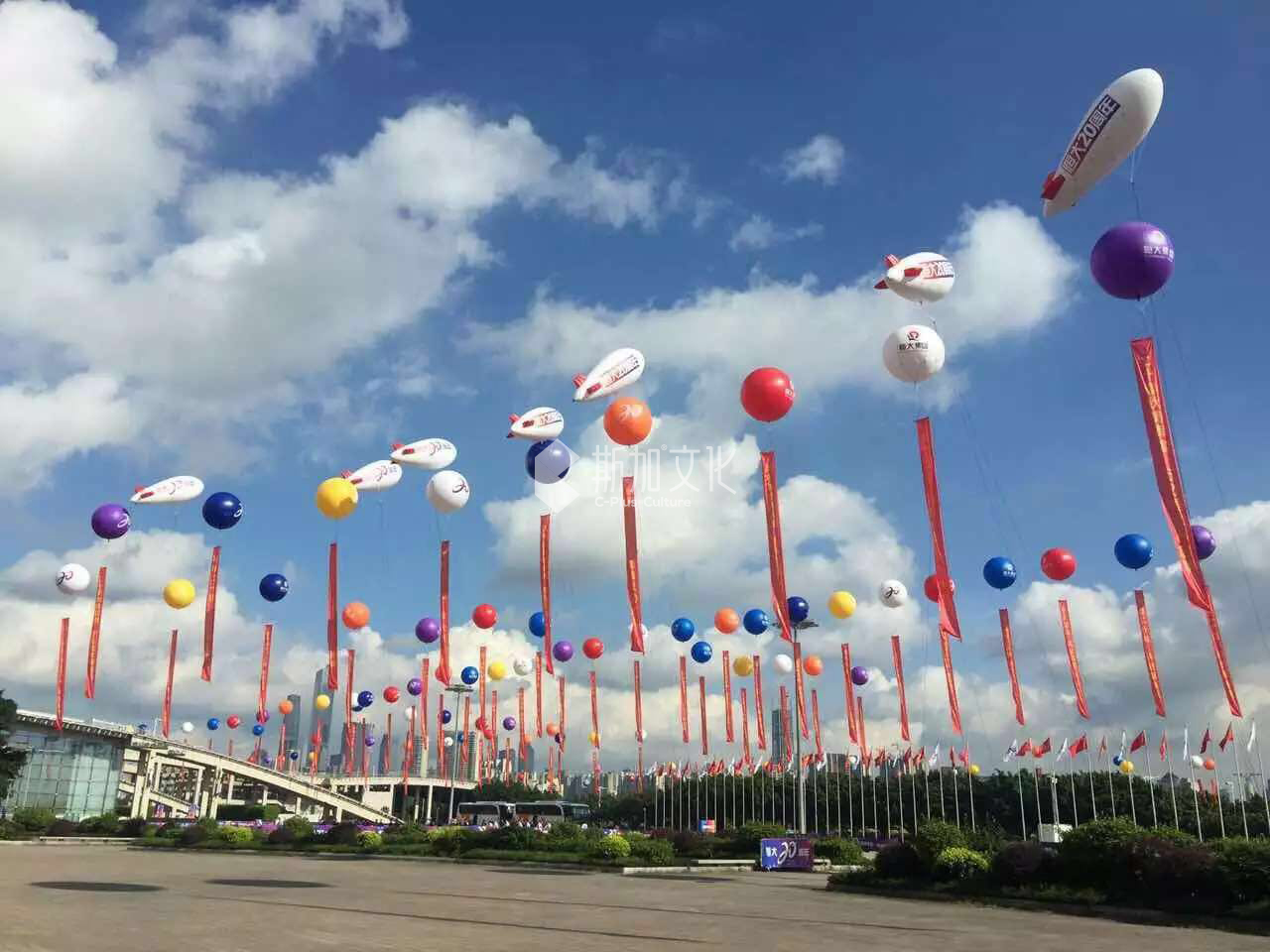 空(kōng)飄氣球